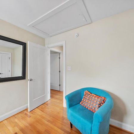 Charming Dt 3-Bed Bungalow With Fenced-In Yard 롤리 외부 사진