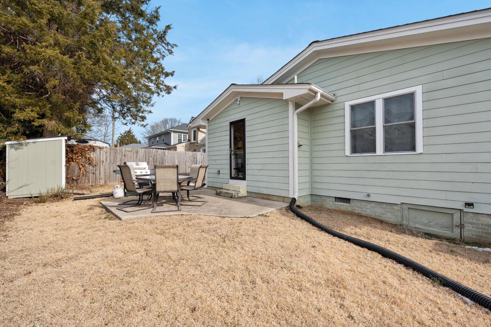 Charming Dt 3-Bed Bungalow With Fenced-In Yard 롤리 외부 사진